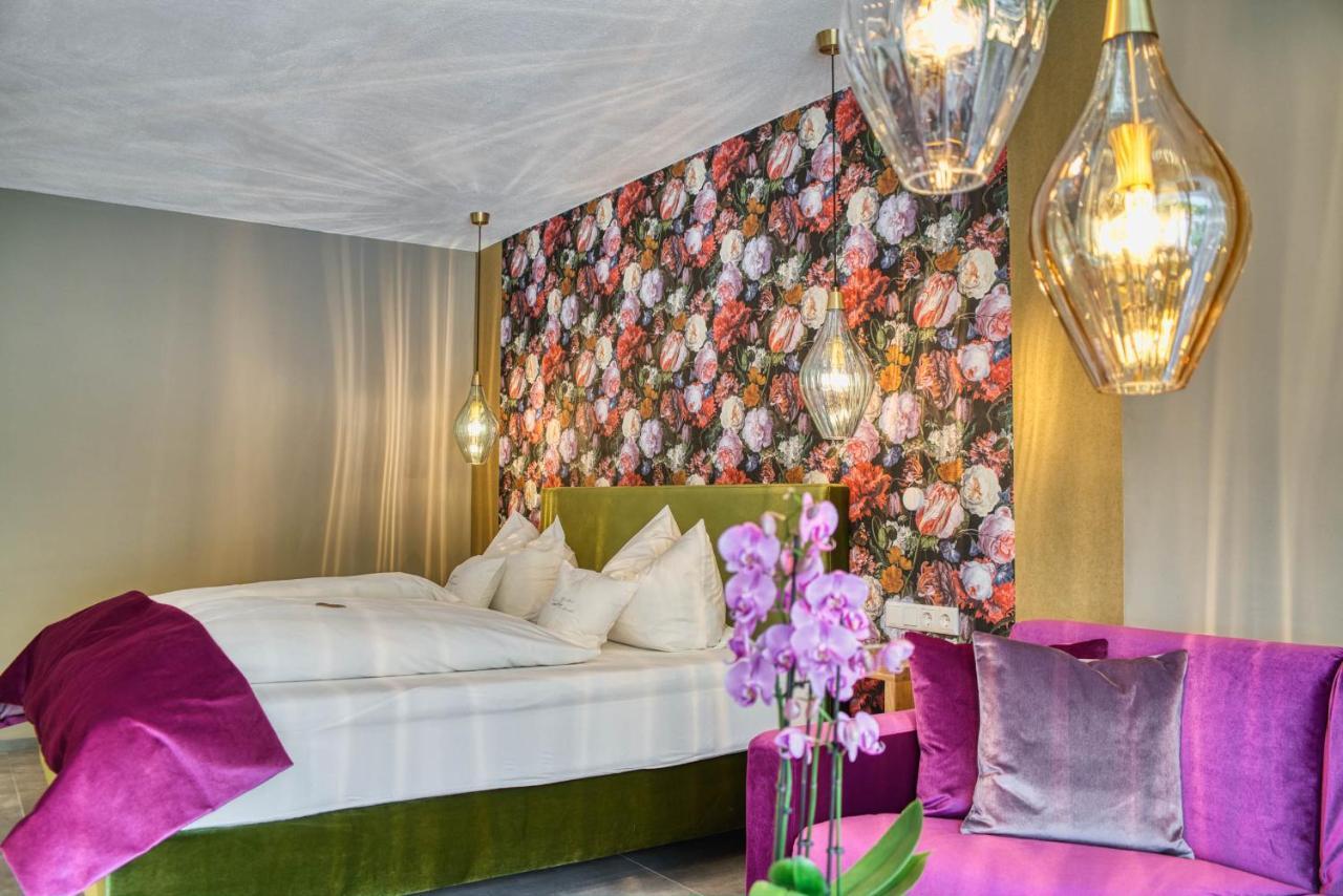 Hotel Lipmann "Am Klosterberg" ไบล์ชไตน์ ภายนอก รูปภาพ