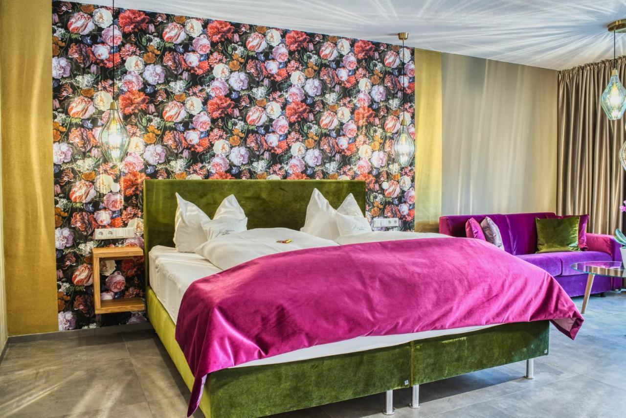 Hotel Lipmann "Am Klosterberg" ไบล์ชไตน์ ภายนอก รูปภาพ